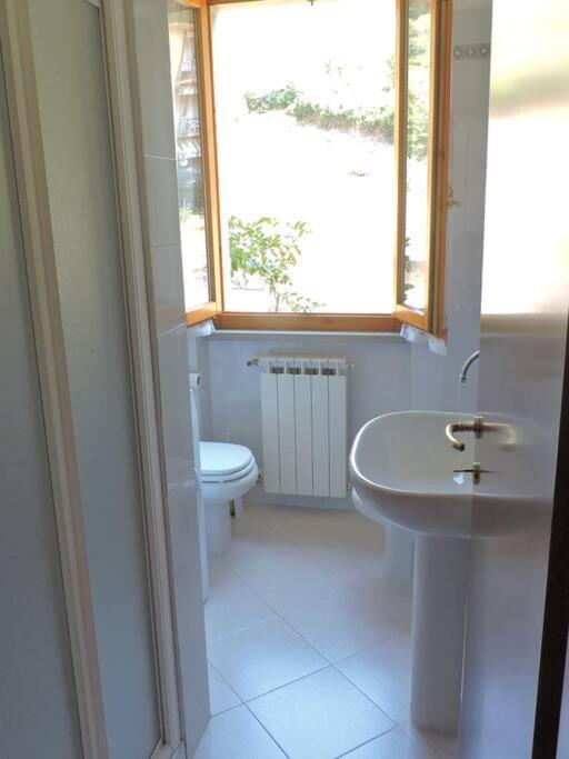 Casa Vacanze La Cicala Pontremoli Exterior foto